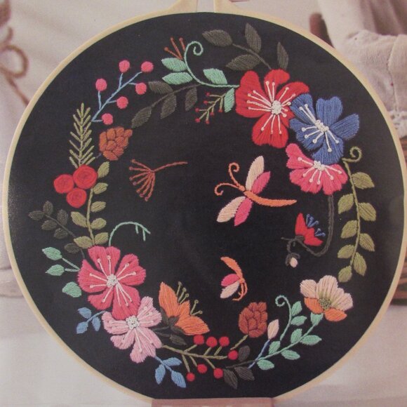 DIY Embroidery Art Kit Dark Navy Dragonfly Florals New - Picture 6 of 10